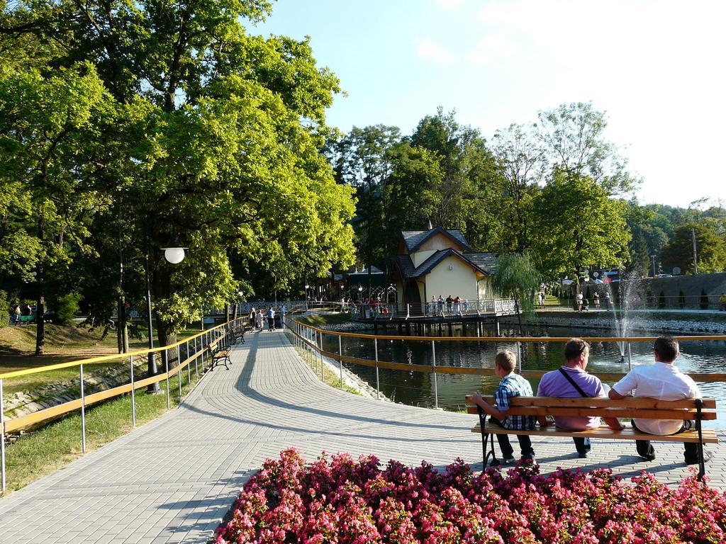 Villa Asturia Rymanów-Zdrój Exteriör bild